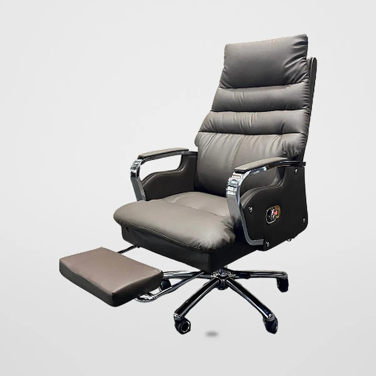 High-Back Leatherette Director Chair CZ-M-018 – view 3