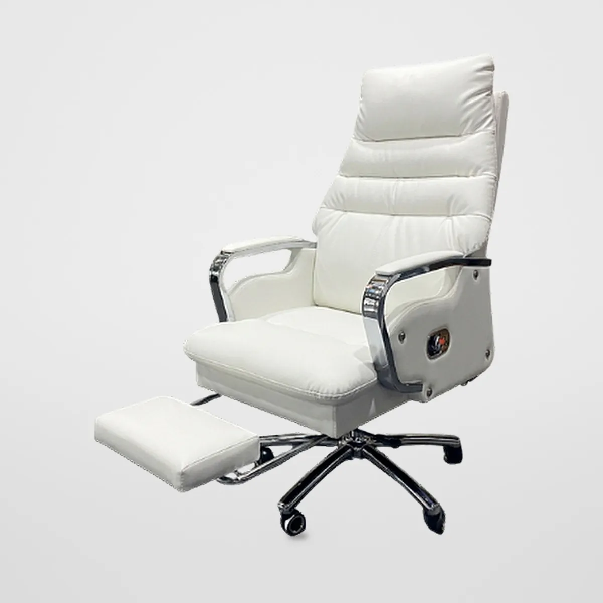 High-Back Leatherette Director Chair CZ-M-018 – view 4